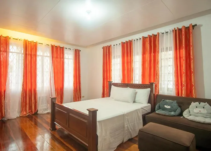 Holiday home Casa Nostalgia Manila