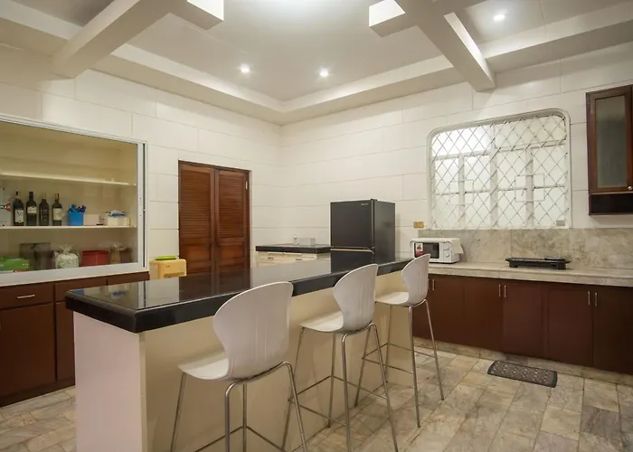 Casa Nostalgia Holiday home Manila